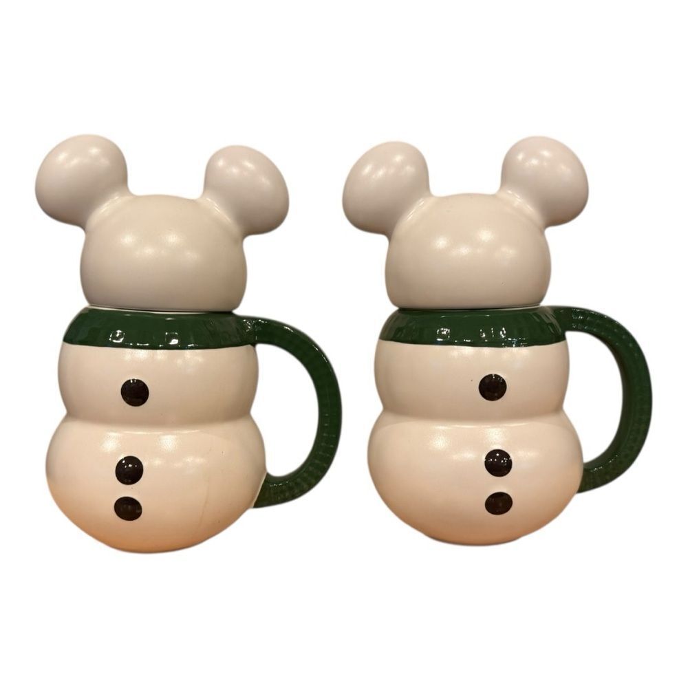 Disney Snowman Mugs 2 a pair vwith Green Handles
